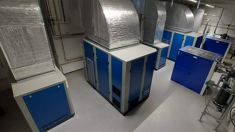 Výroba autobaterií s kompresory SCR